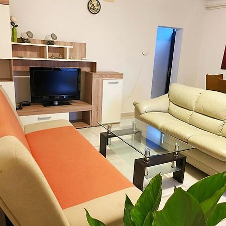 Istriensonne - Apartments Lucano Медулин Экстерьер фото